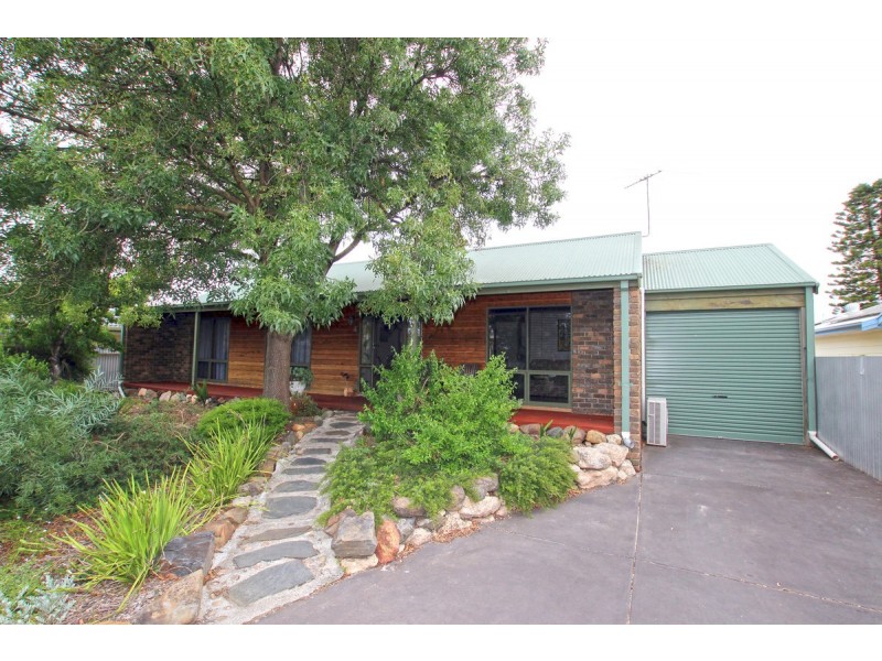 11 Walsh Street, Aldinga Beach SA 5173