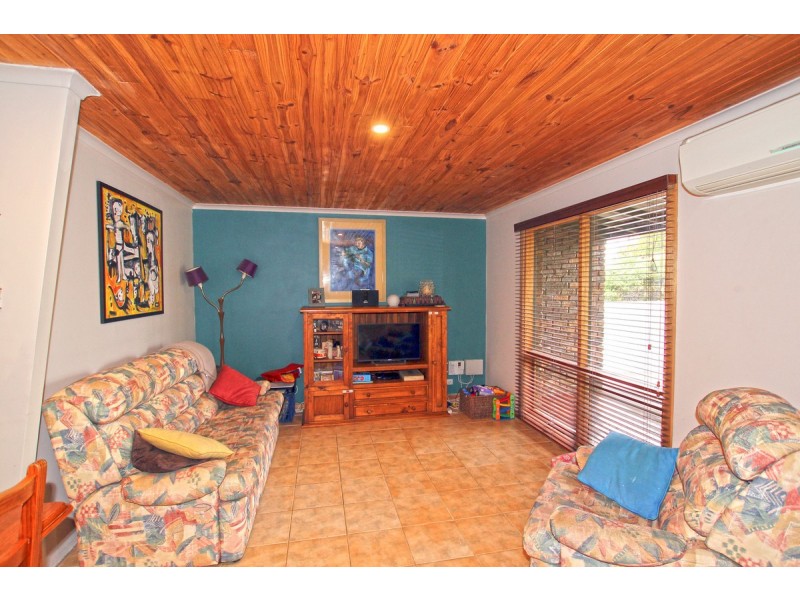 11 Walsh Street, Aldinga Beach SA 5173