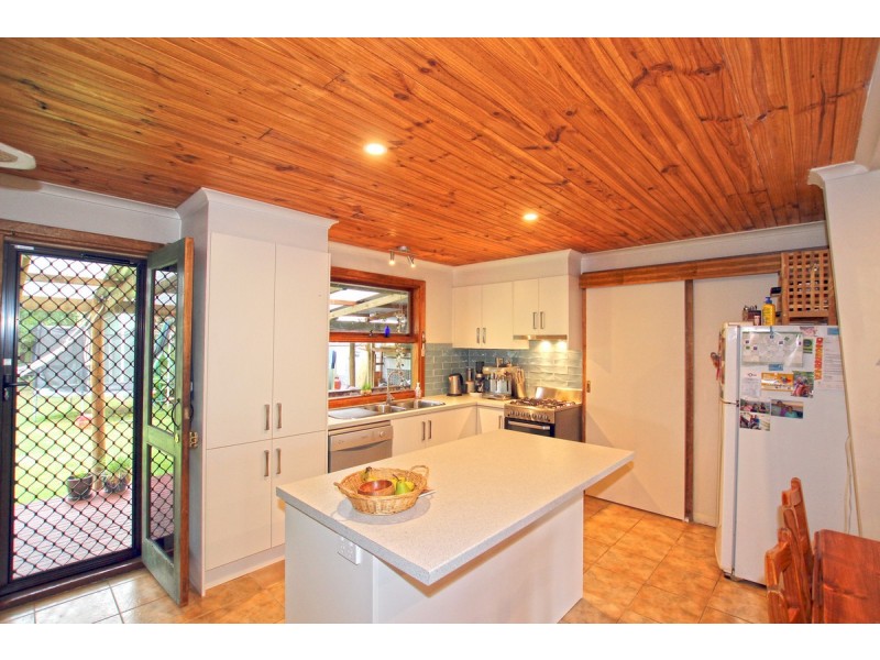 11 Walsh Street, Aldinga Beach SA 5173