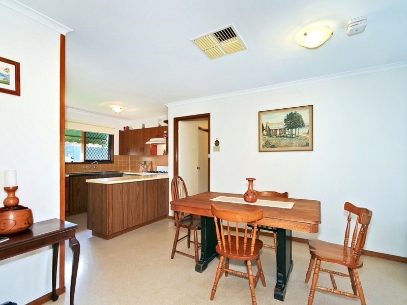 6 Kyeema Avenue, Morphett Vale SA 5162