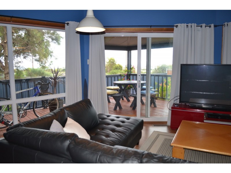 10 Sellicks Beach Road, Sellicks Beach SA 5174