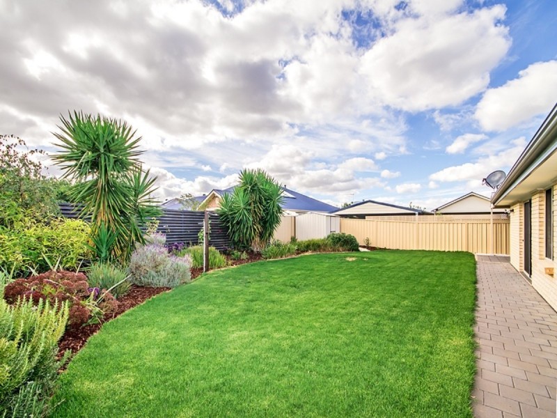 1 Dover Street, Aldinga Beach SA 5173