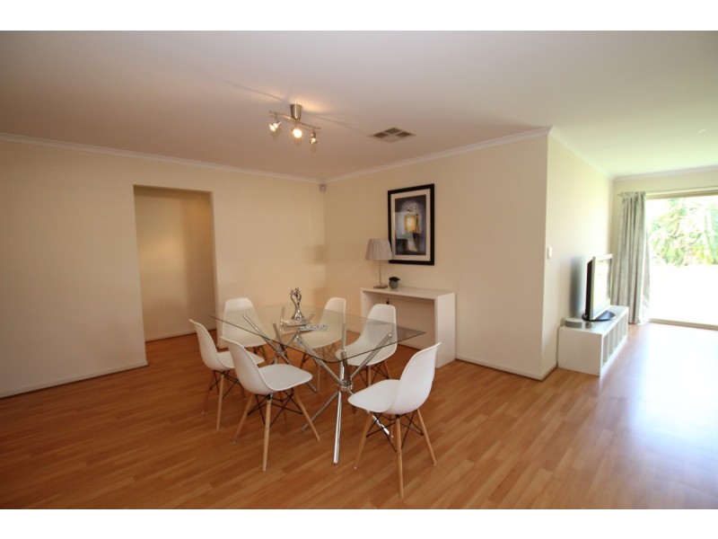 1 Dover Street, Aldinga Beach SA 5173