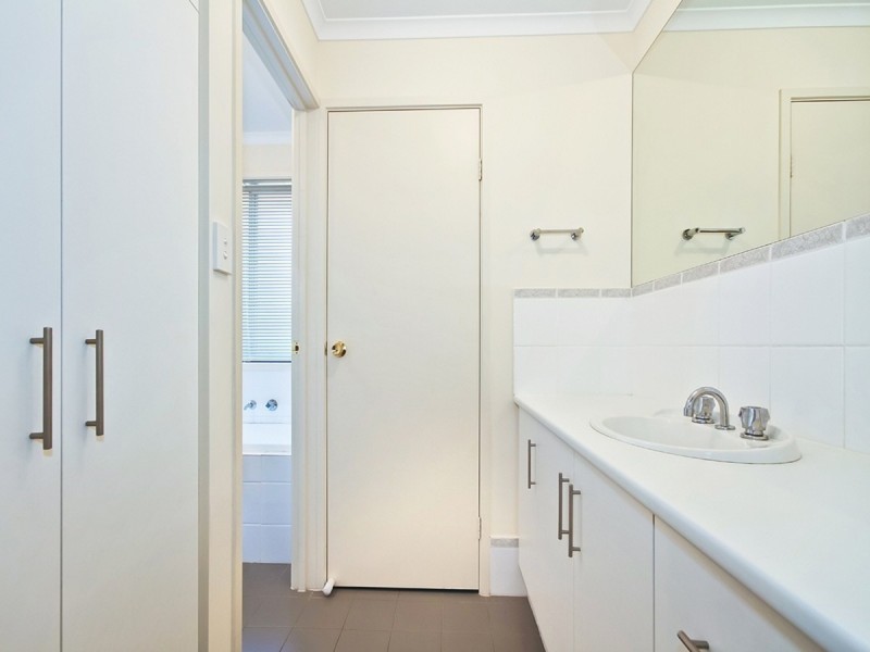 1 Dover Street, Aldinga Beach SA 5173