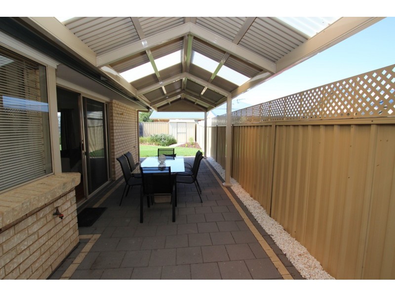 1 Dover Street, Aldinga Beach SA 5173