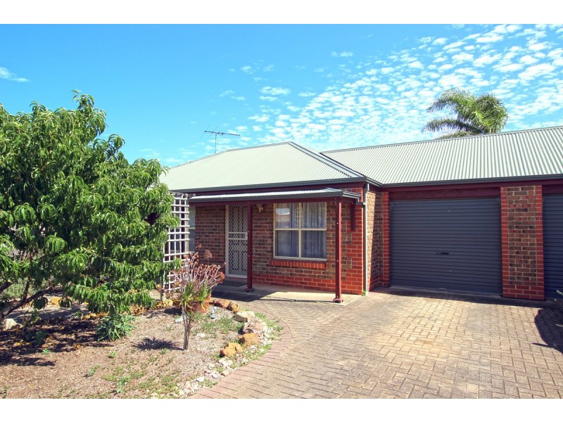 1/2 Pointon Street, Aldinga Beach SA 5173