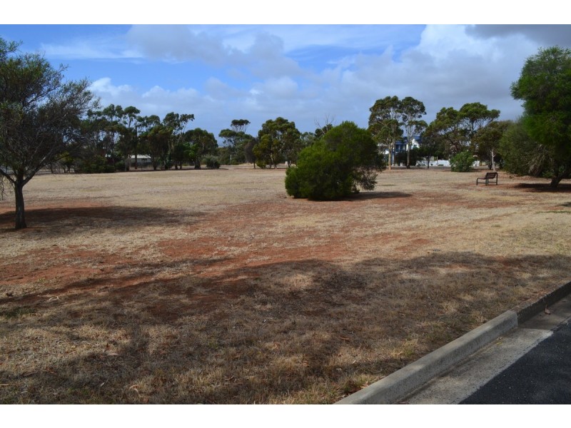 20 Hastings Avenue, Sellicks Beach SA 5174