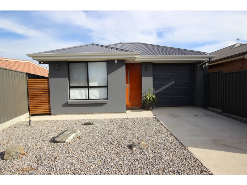 2B Claring Bould Road, Christies Beach SA 5165