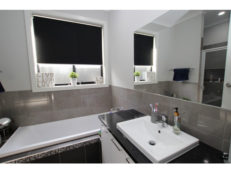 2B Claring Bould Road, Christies Beach SA 5165