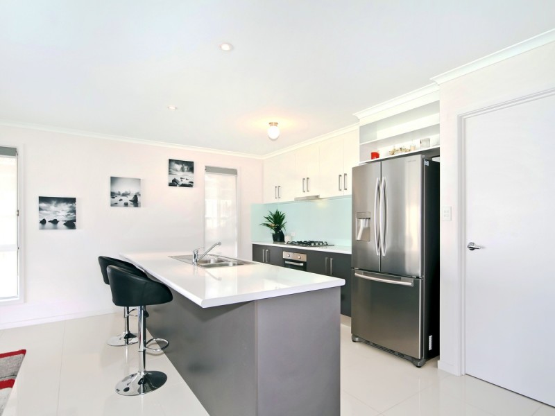 37 Beachport Road, Seaford Rise SA 5169