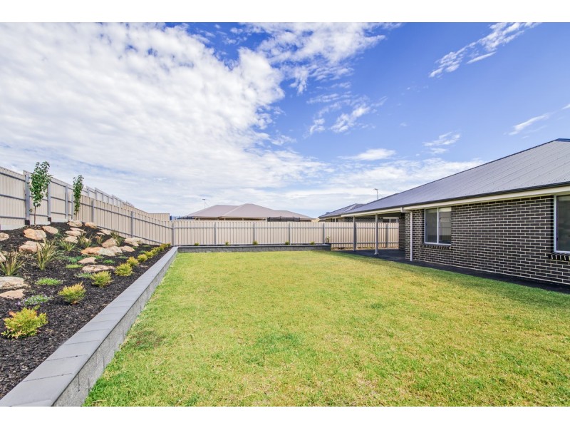 37 Beachport Road, Seaford Rise SA 5169