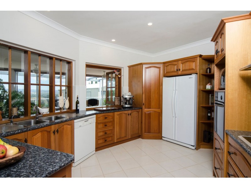 15 Honeyman Grove, Mccracken SA 5211
