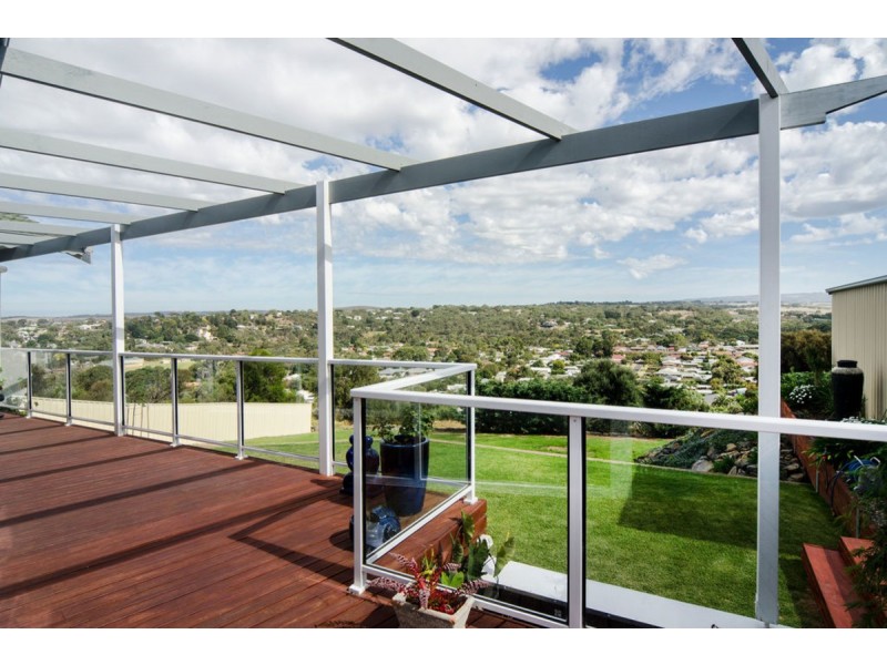 15 Honeyman Grove, Mccracken SA 5211