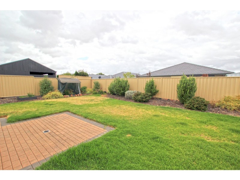 13 Whistlers Avenue, Aldinga Beach SA 5173