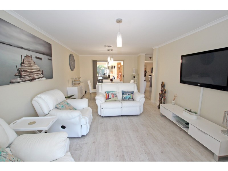 3 Seagreen Way, Aldinga Beach SA 5173