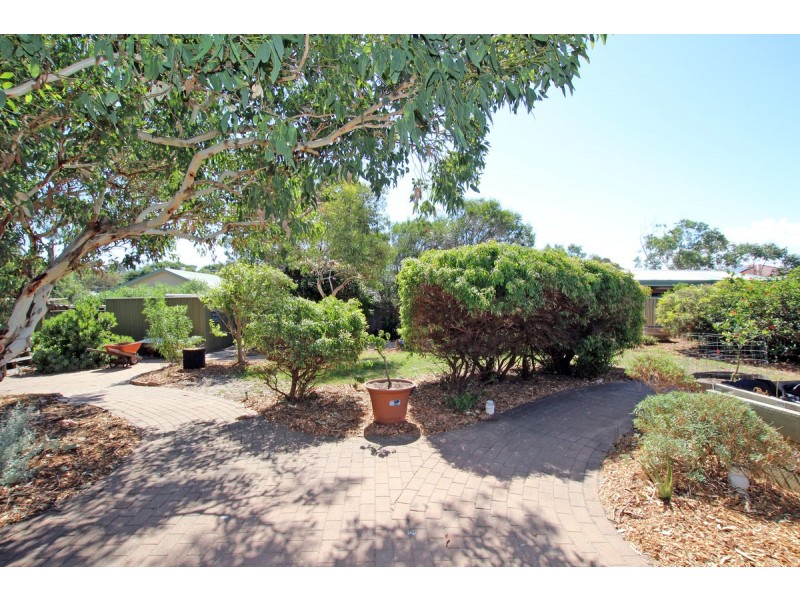 5 Redgum Avenue, Aldinga Beach SA 5173