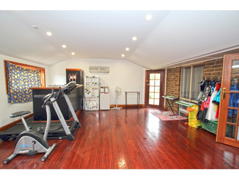 5 Watcombe Street, Moana SA 5169