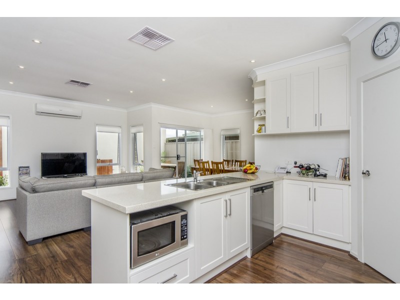 51 Kym Street, Port Noarlunga South SA 5167