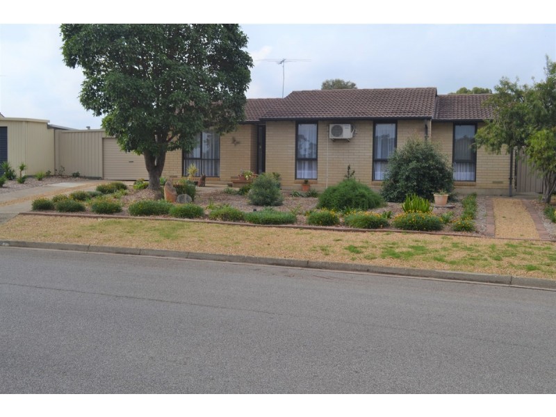 12 Lindsay Drive, Morphett Vale SA 5162