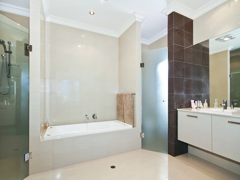2 Wild Orchid Avenue, Aldinga Beach SA 5173