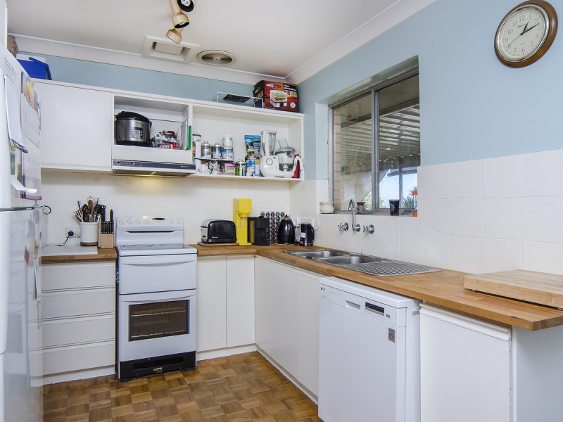 61 Collins Parade, Hackham SA 5163