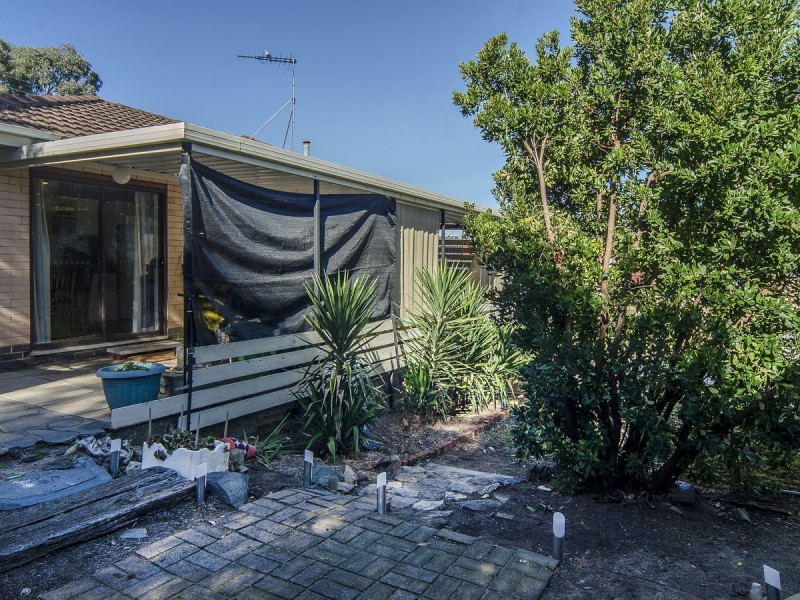 61 Collins Parade, Hackham SA 5163