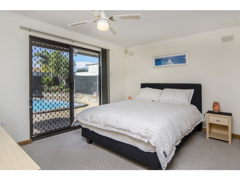 1 Barry Street, Christies Beach SA 5165