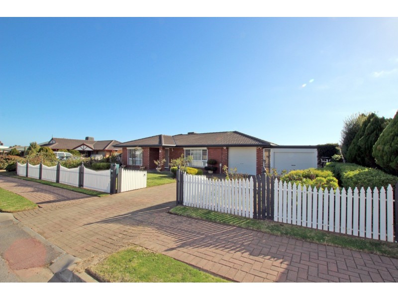31 Pridham Boulevard, Aldinga Beach SA 5173