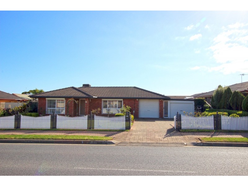 31 Pridham Boulevard, Aldinga Beach SA 5173