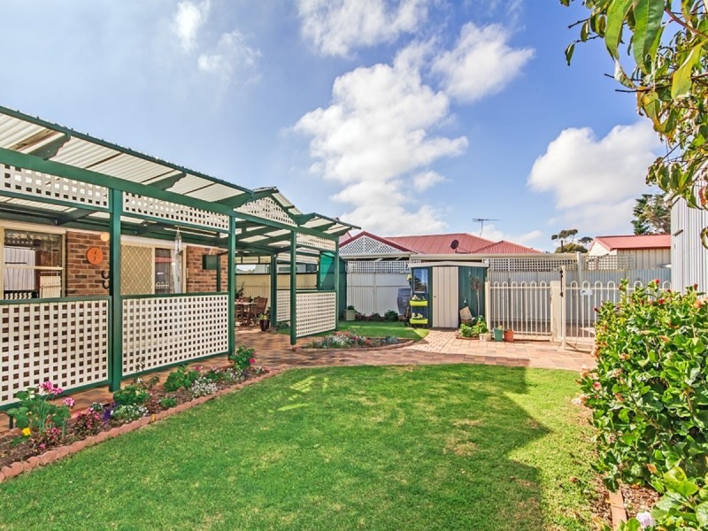 15 Croser Avenue, Aldinga Beach SA 5173