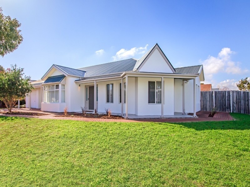 2 Basin Street, Aldinga Beach SA 5173