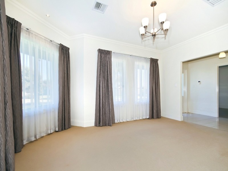 2 Basin Street, Aldinga Beach SA 5173