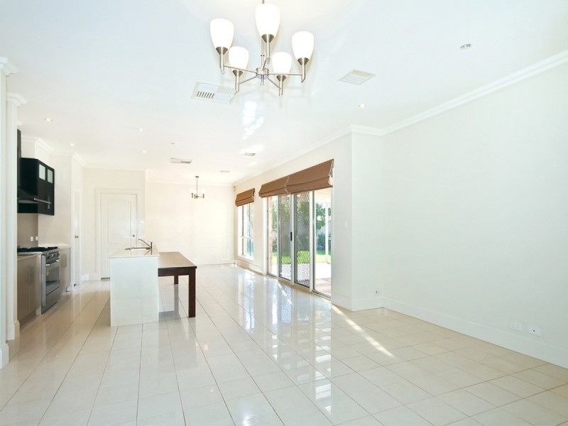 2 Basin Street, Aldinga Beach SA 5173