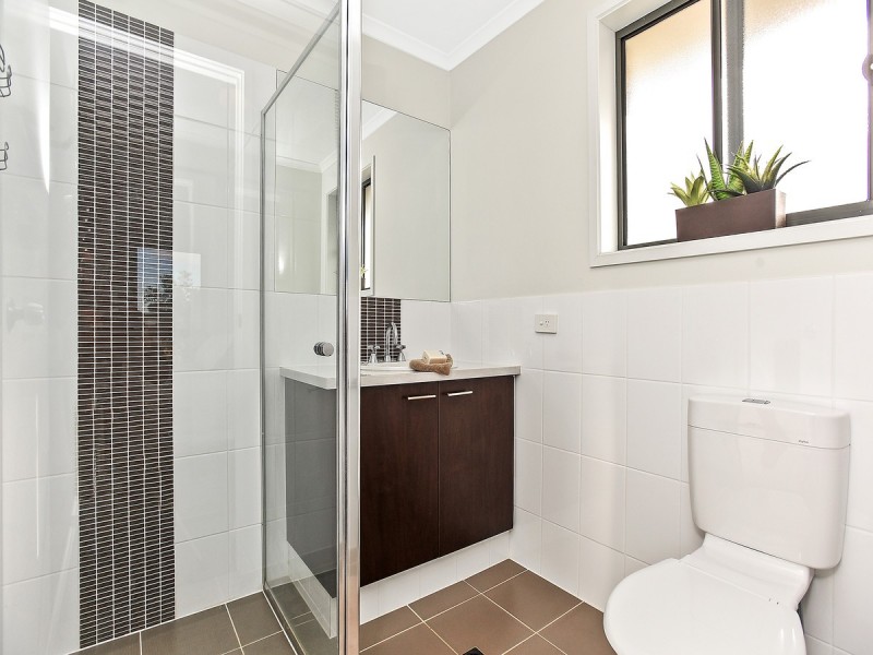 33 Manly Court, Seaford Rise SA 5169