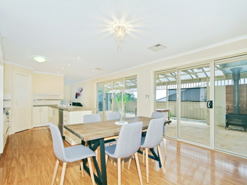 3 Kingston Circuit, Seaford Rise SA 5169