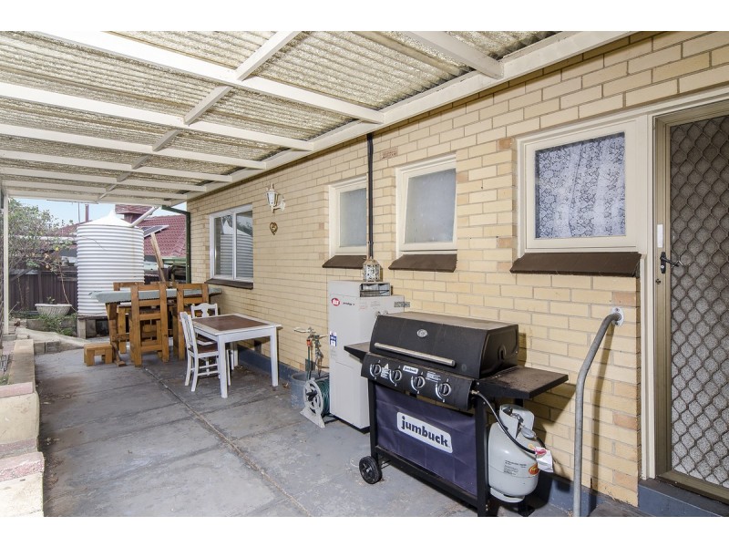 4 Yangara Road, O’sullivan Beach SA 5166