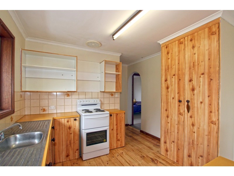 19 Loader Crescent, Port Willunga SA 5173