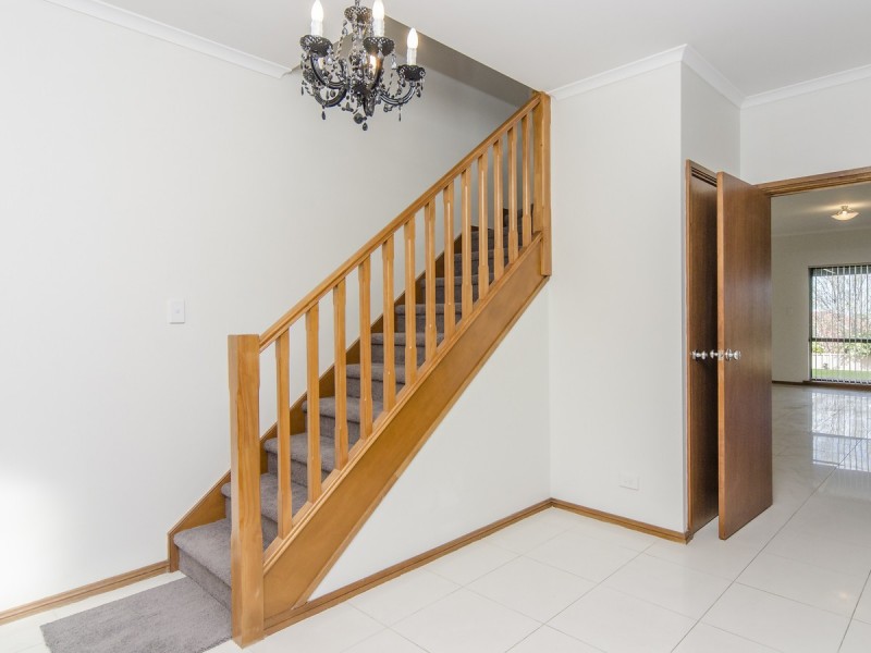 9 Harbour Drive, Seaford Rise SA 5169