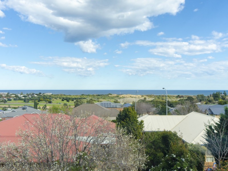 9 Harbour Drive, Seaford Rise SA 5169