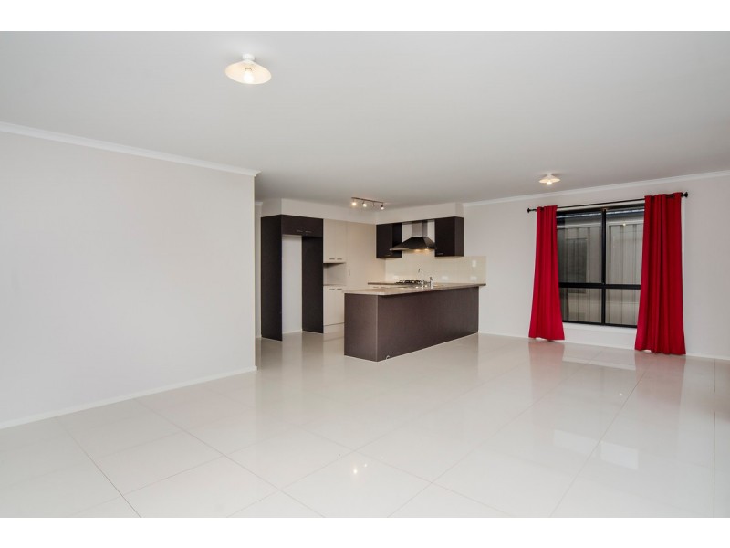 72 Serafino Drive, Noarlunga Downs SA 5168