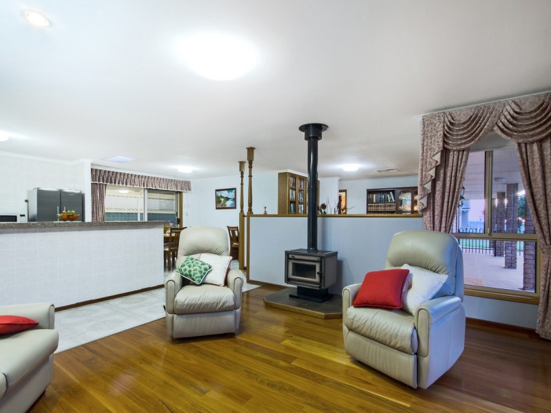 18 Aldam Avenue, Aldinga Beach SA 5173