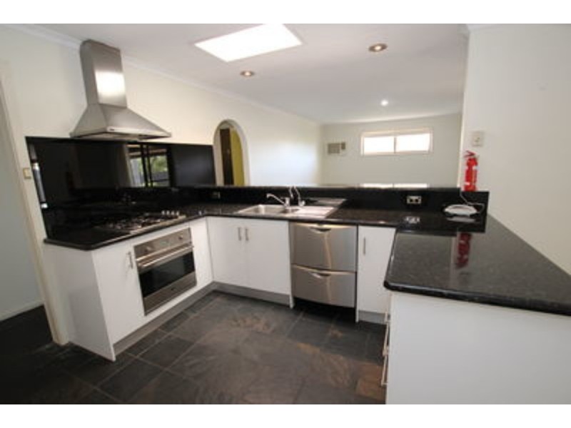 44 Kathryn Drive, Morphett Vale SA 5162