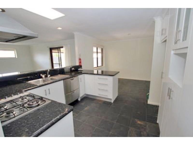 44 Kathryn Drive, Morphett Vale SA 5162