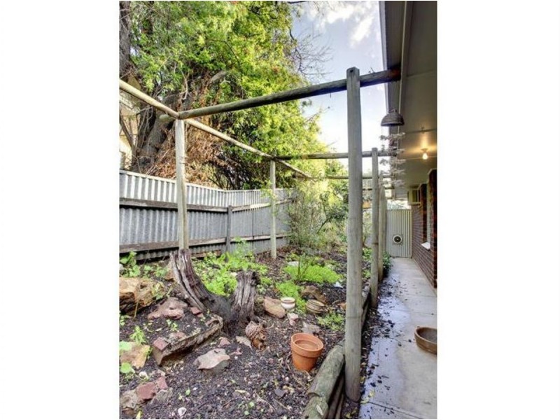 27 Woodstock Avenue, Christie Downs SA 5164