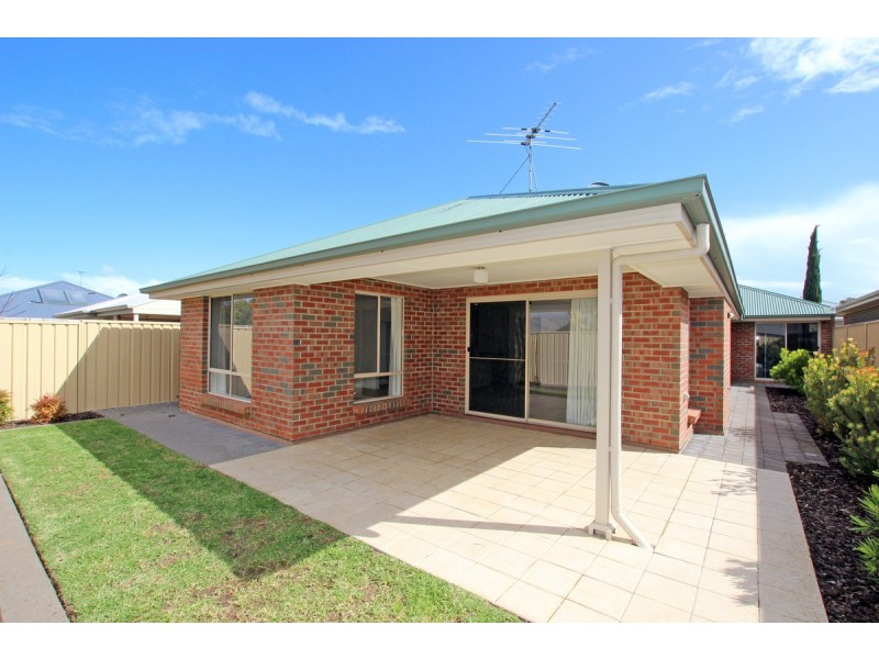 9 Mistletoe Street, Aldinga Beach SA 5173