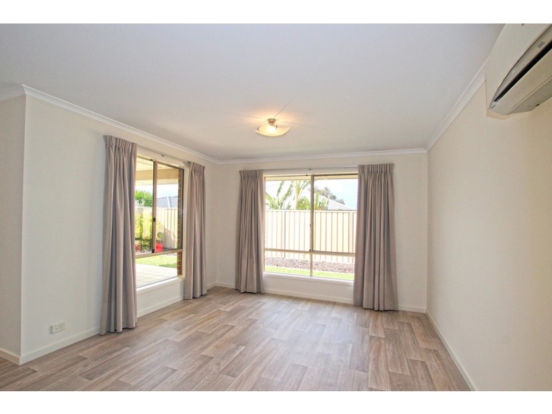 9 Mistletoe Street, Aldinga Beach SA 5173