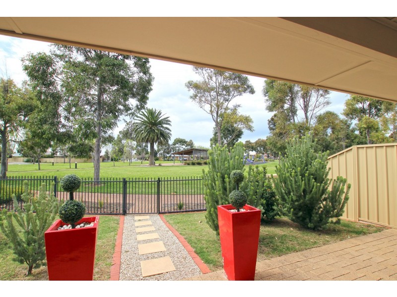8 Stern Road, Seaford Meadows SA 5169