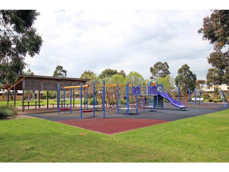 8 Stern Road, Seaford Meadows SA 5169