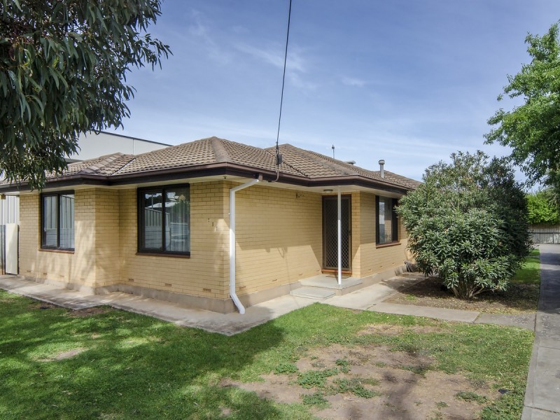 1/111 Dyson Road, Christies Beach SA 5165