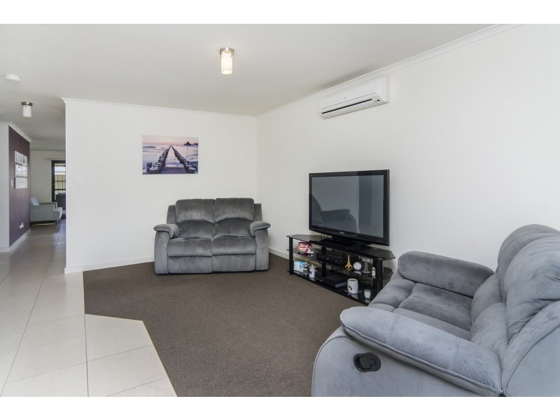 2/37 Chynoweth Avenue, Hackham SA 5163